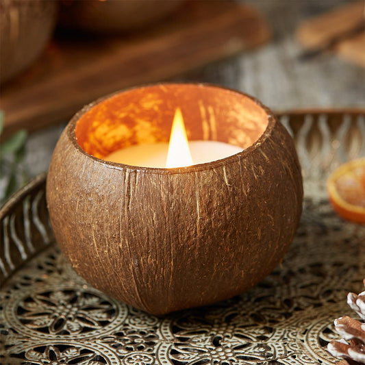 Candela in Guscio di Cocco — Profumo Toasted Coconut - Oikós